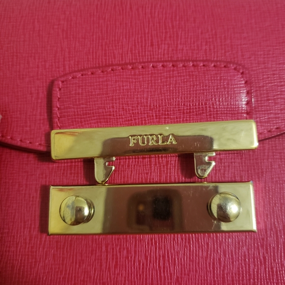 ❣Furla Metropolis Mini Chain Sling Bag❣ - Picture 10 of 13